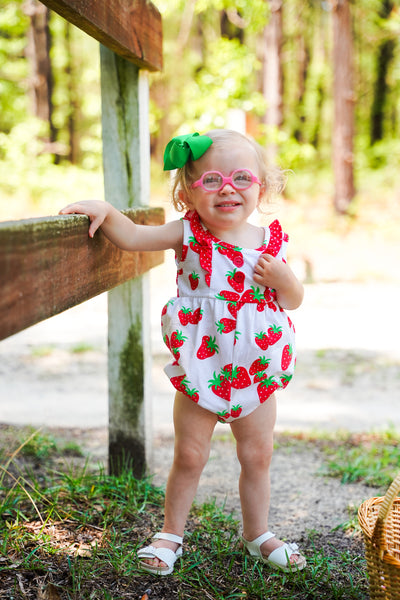 Knit Strawberry Print Ruffle Shoulder Bubble