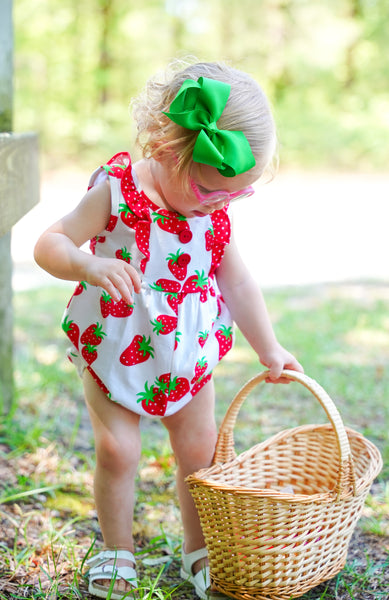 Knit Strawberry Print Ruffle Shoulder Bubble